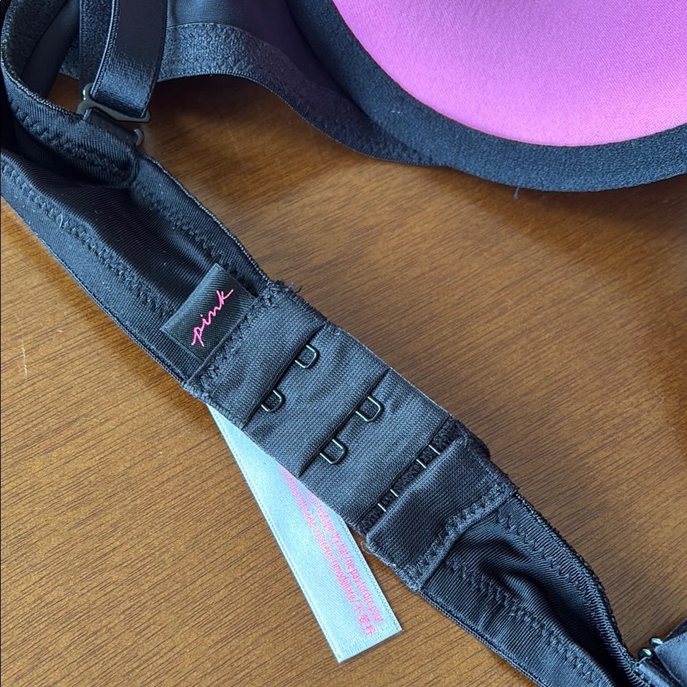 Victoria's Secret Black T-Shirt Bra - Picture 6 of 6